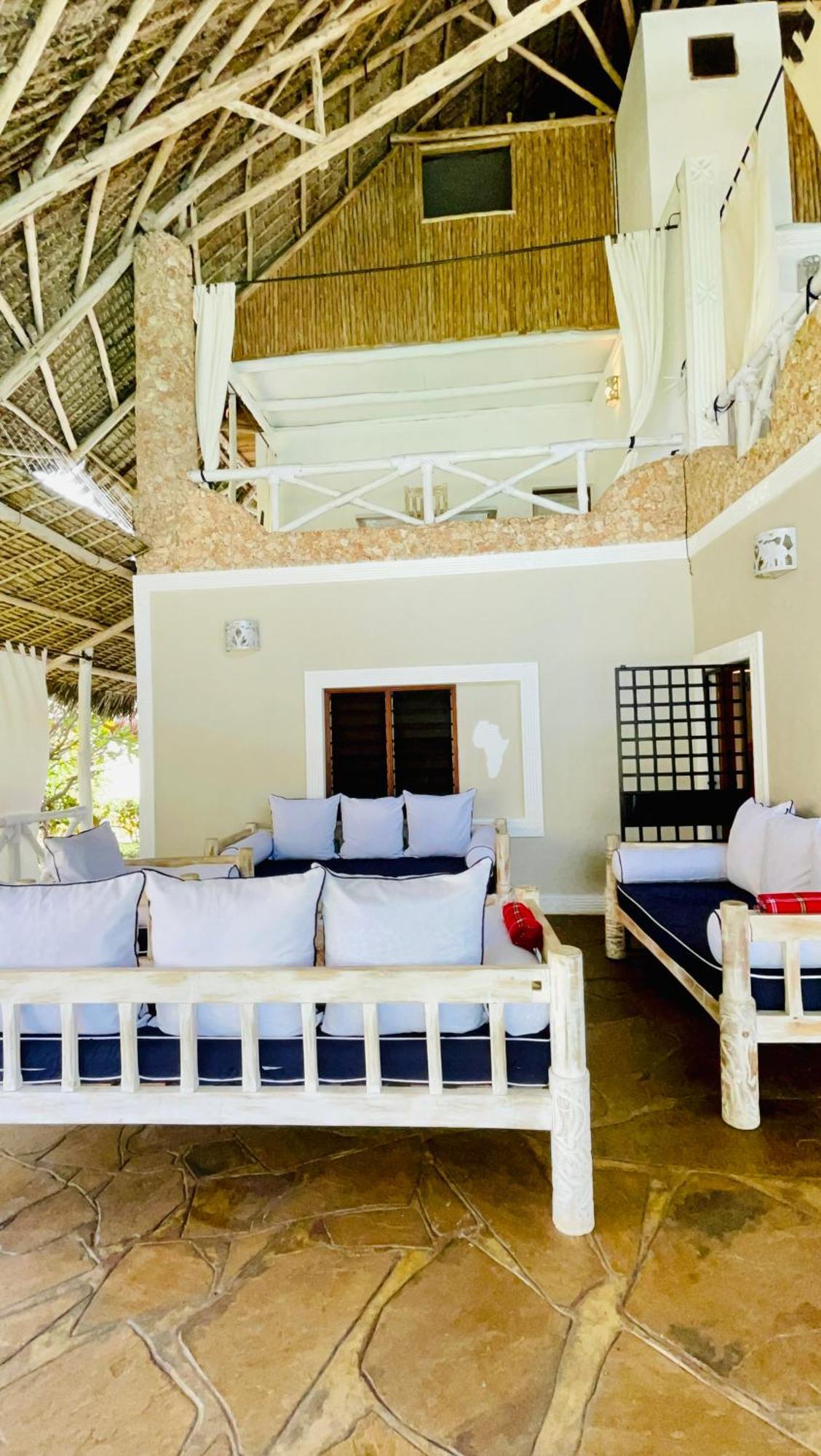 Nyumba Ya Afrika Bed & Breakfast Watamu Ngoại thất bức ảnh