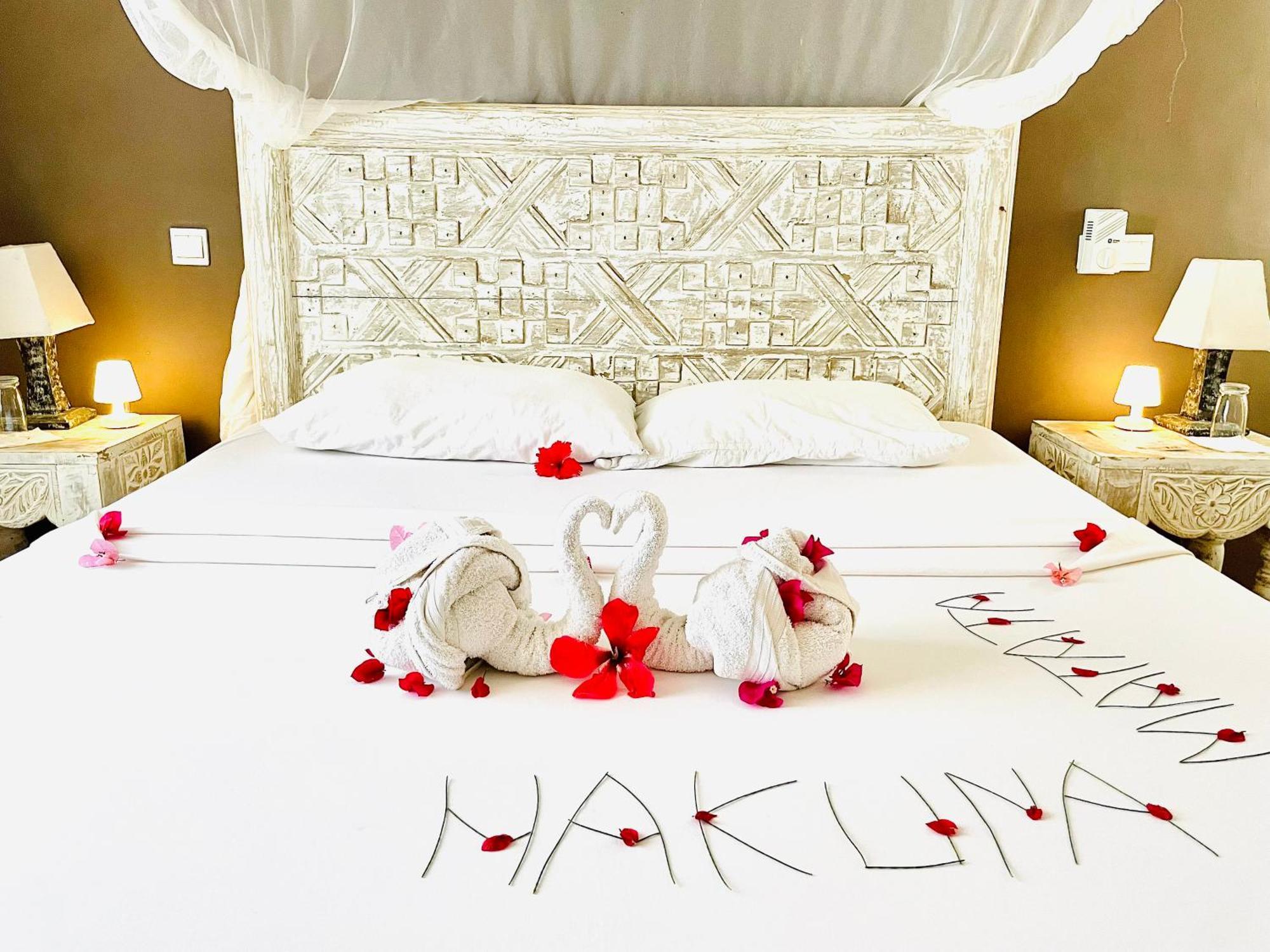 Nyumba Ya Afrika Bed & Breakfast Watamu Ngoại thất bức ảnh